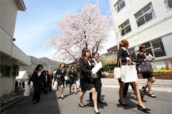 日本国立公立与私立大学的区别与托福分数的要求